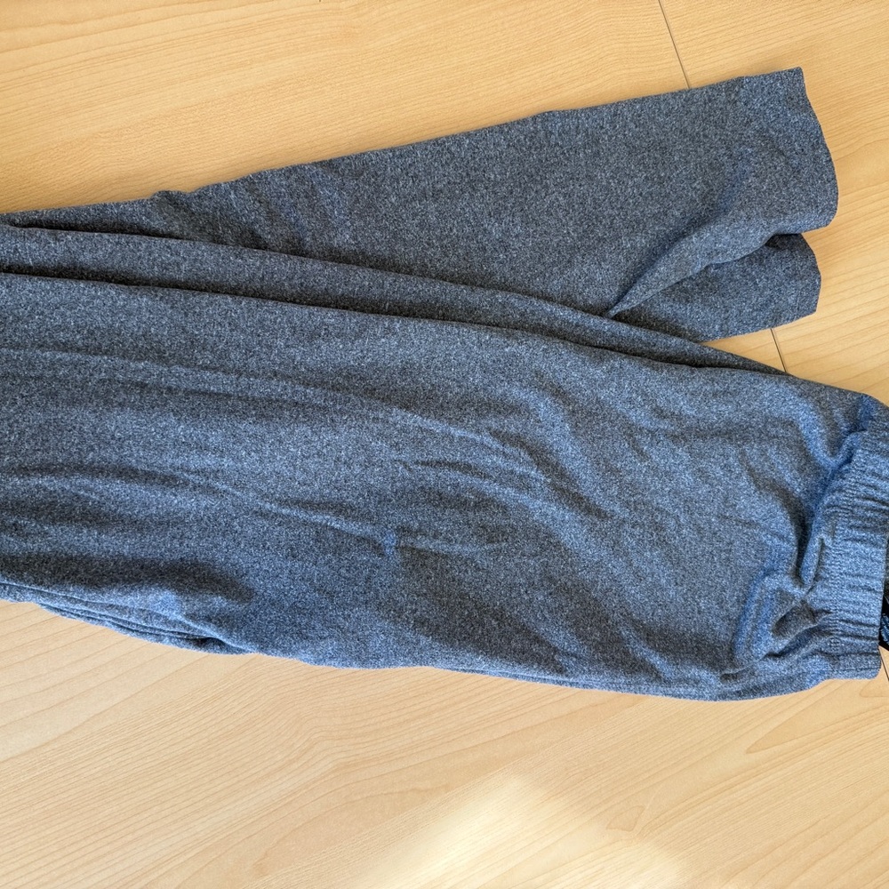 Women's Gray Leggings